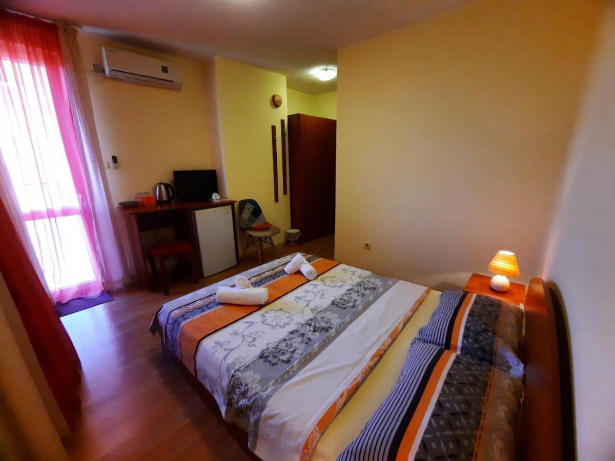 Къща За Гости Вероника Sozopol Exteriör bild
